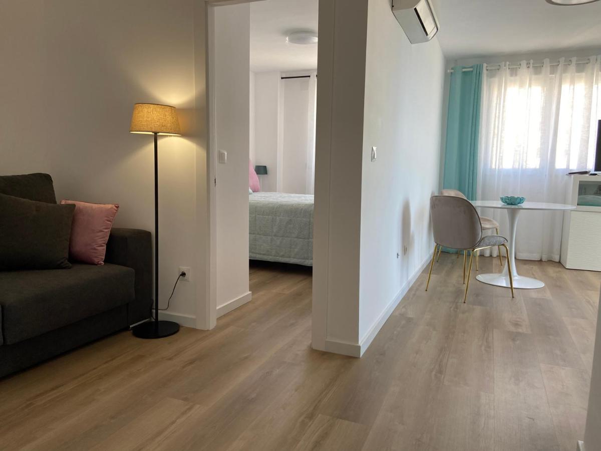 Relaxing Modern Beachfront Apartment - Amazing Sea View Calp Exterior foto